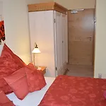 Zum Heidewanderer Mit Thermeplus بيت ضيافة 4*