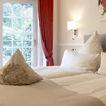 بيت ضيافة Zum Heidewanderer Mit Thermeplus 4*