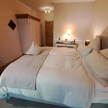 Zum Heidewanderer Mit Thermeplus Pensionat Bad Bevensen