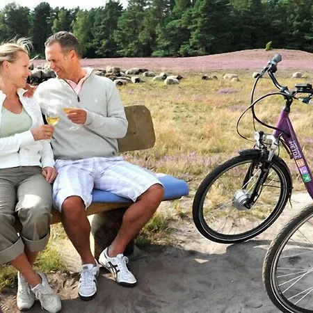 Zum Heidewanderer Mit Thermeplus Гостевой дом 4*