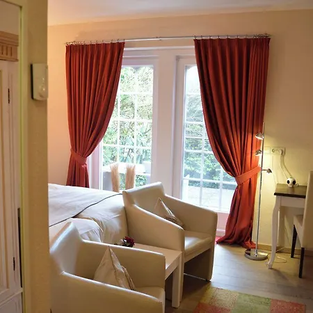 Zum Heidewanderer Mit Thermeplus Pensionat 4*