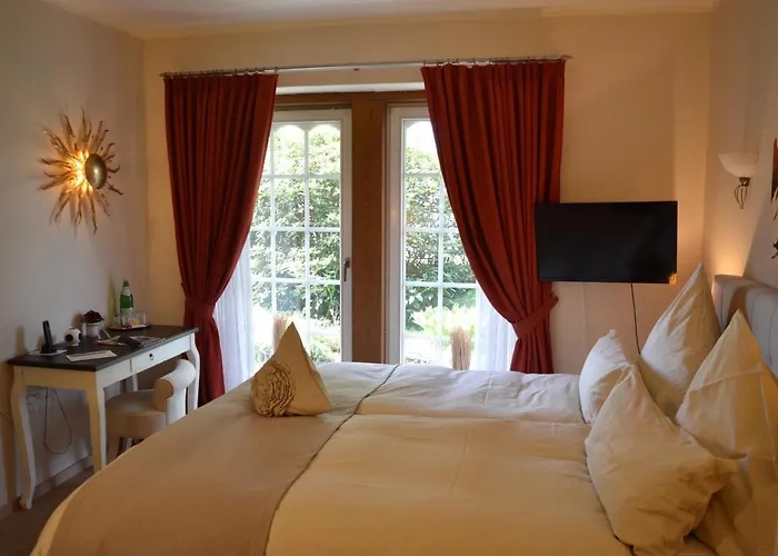 Zum Heidewanderer Mit Thermeplus Guest house Bad Bevensen